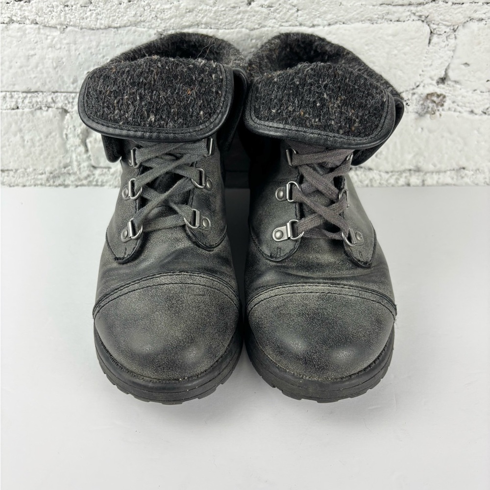 Vintage Y2K Roxy Gray Combat Boots with Fold-Over Cuff - Picture 2 of 5